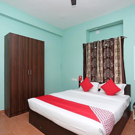 Oyo 17276 The Maple Tree Hotels Bhubaneswar Exteriör bild