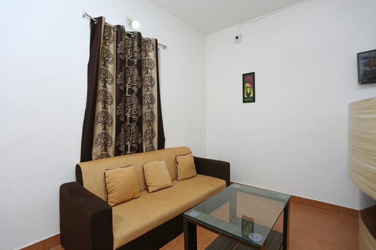 Oyo 17276 The Maple Tree Hotels Bhubaneswar Exteriör bild
