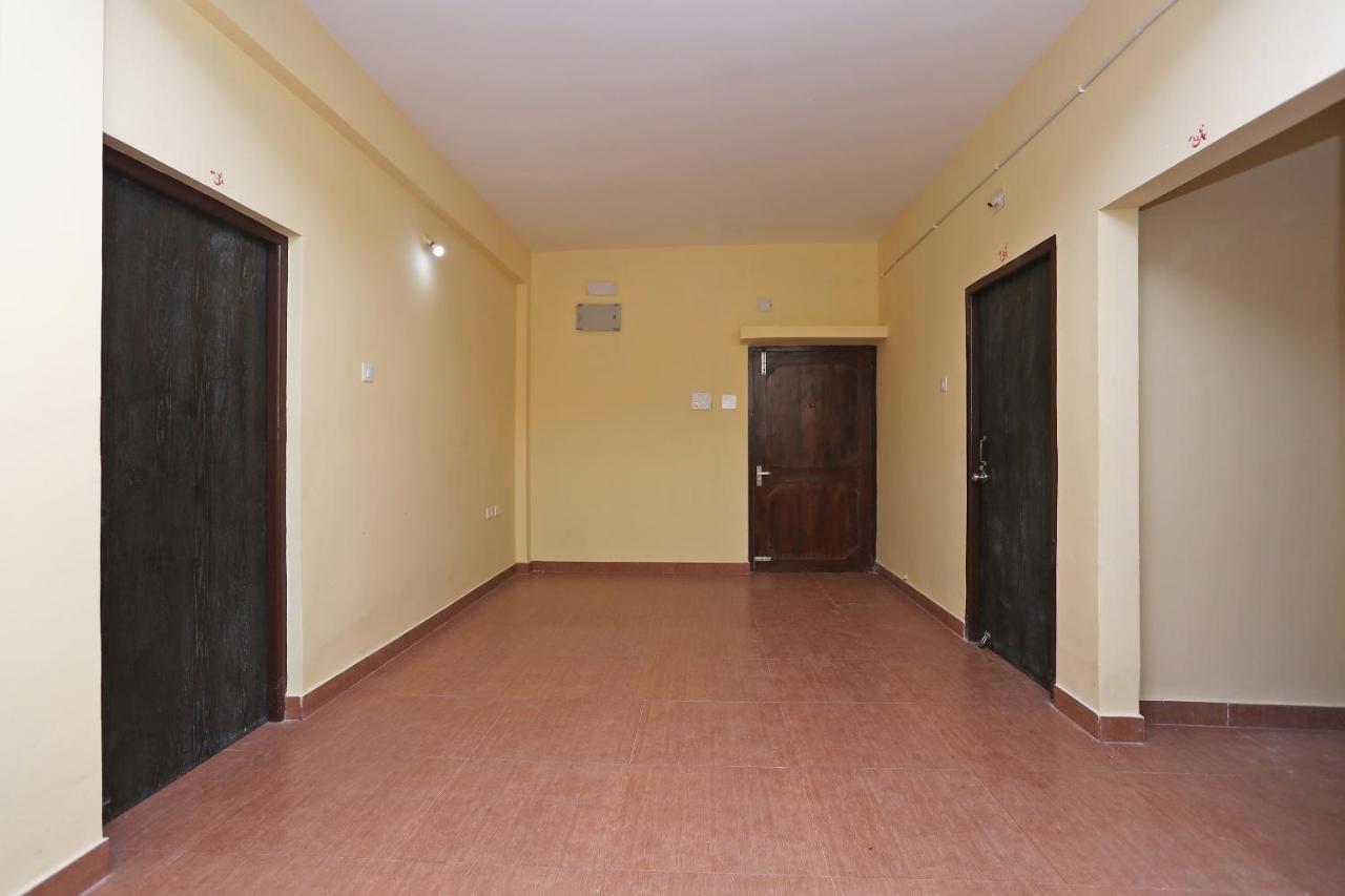 Oyo 17276 The Maple Tree Hotels Bhubaneswar Exteriör bild
