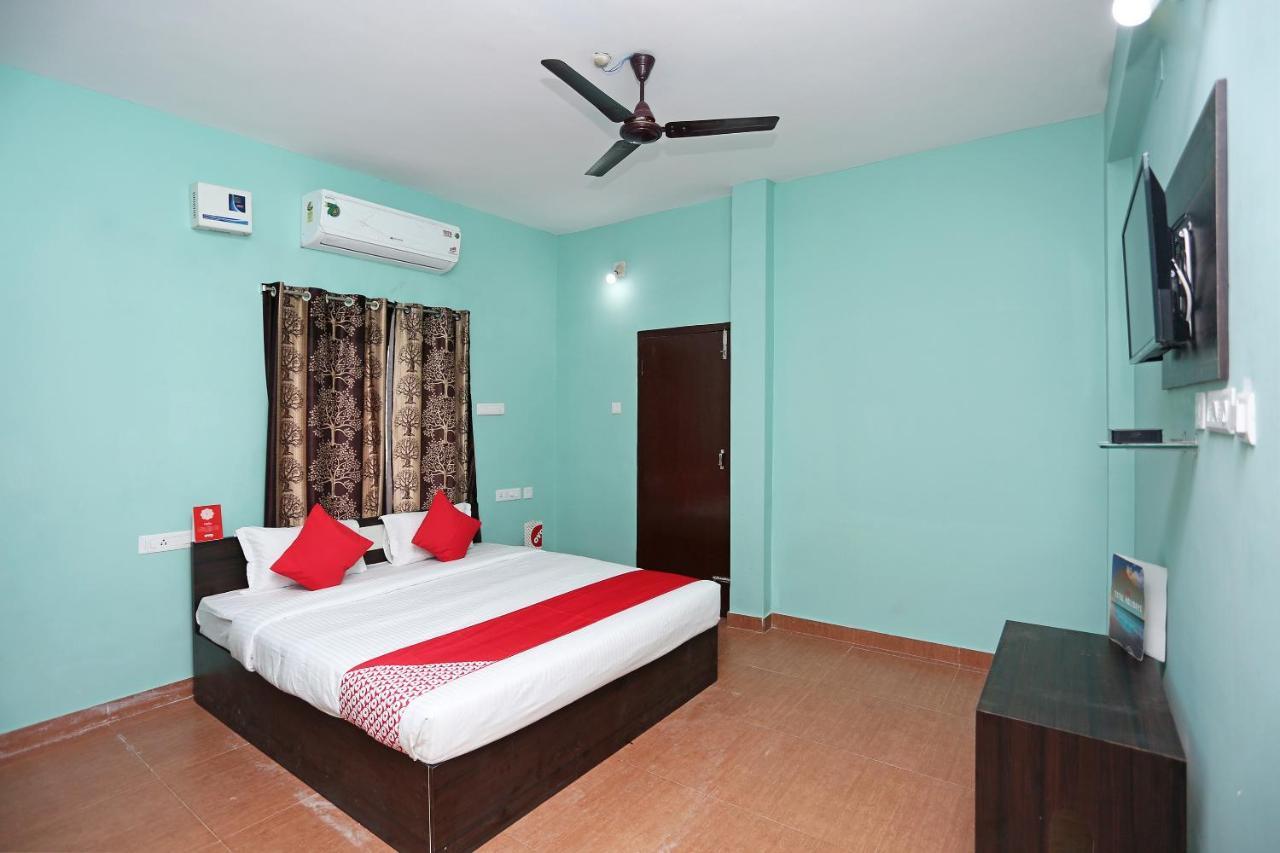 Oyo 17276 The Maple Tree Hotels Bhubaneswar Exteriör bild