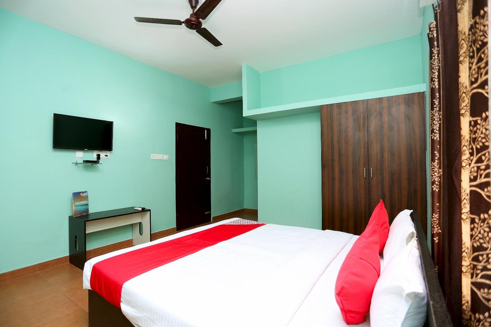 Oyo 17276 The Maple Tree Hotels Bhubaneswar Exteriör bild
